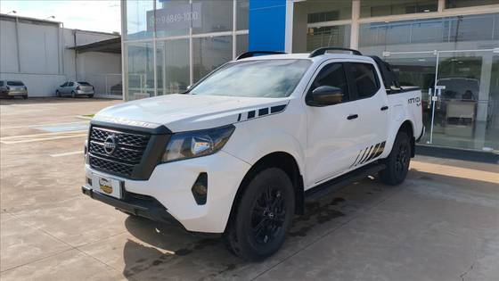 NISSAN FRONTIER 2.3 16V TURBO DIESEL ATTACK CD 4X4 AUTOMÁTICO